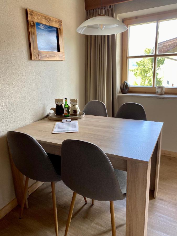 Haus Tirol Ehrwald Hotell Exteriör bild