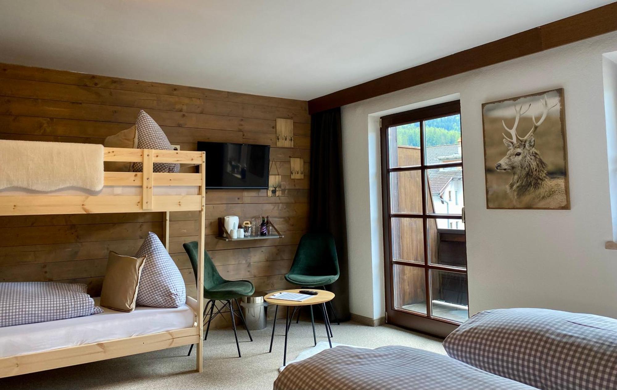 Haus Tirol Ehrwald Hotell Exteriör bild